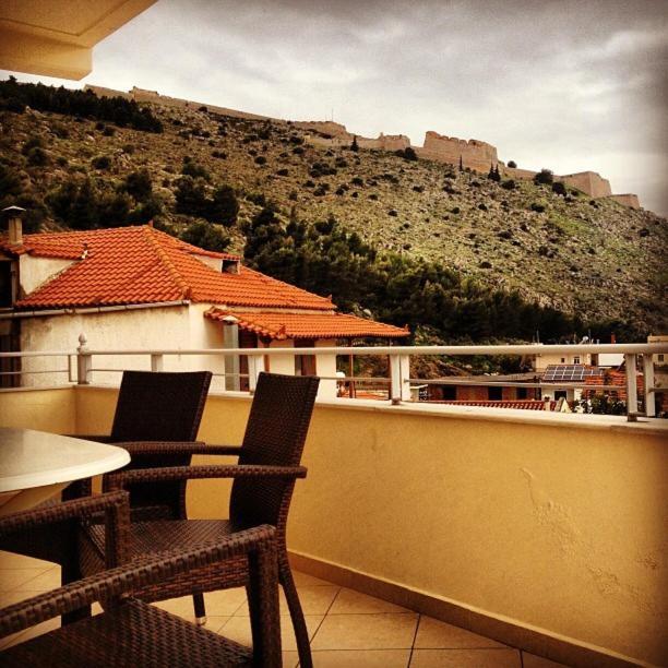 Sunday Apartments Нафплион Номер фото